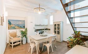 Addimora Home